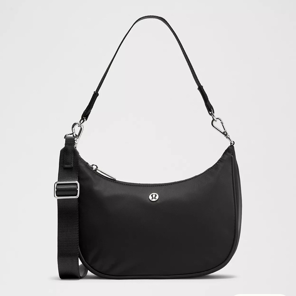 lululemon NWT City Essentials Small Shoulder Bag 3L. Black